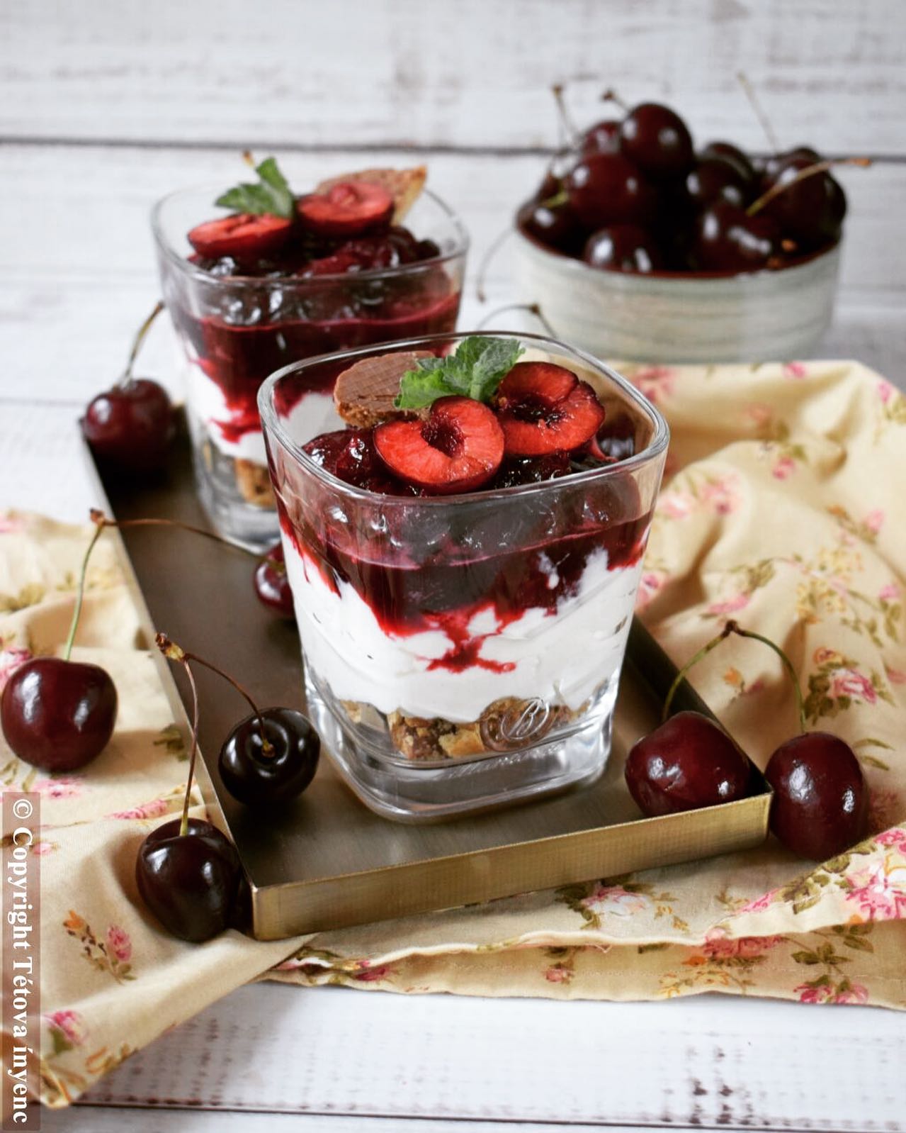 Cseresznyés pohárkrém ricottával #cherry #ricotta #dessert #dessertporn #tetovainyenc #mutimiteszel #foodblogger #foodphotography #mik_gasztro #foodie #foodinstagram #cseresznye
